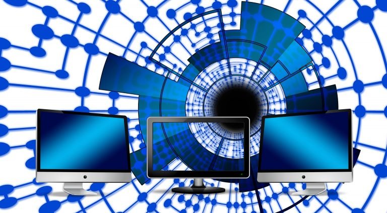 monitor-2728124_1920_geralt